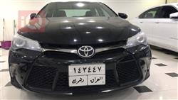 تۆیۆتا کامری